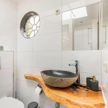 Bed & Bike Harbour Hoorn Apartment *