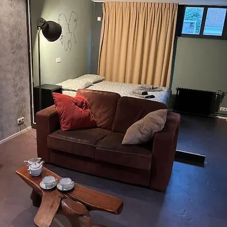 Bed & Bike Harbour