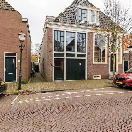 Bed & Bike Harbour Hoorn